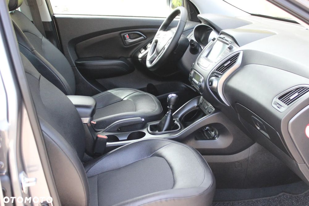 Hyundai ix35 blue 1.6 2WD Finale Gold - 21