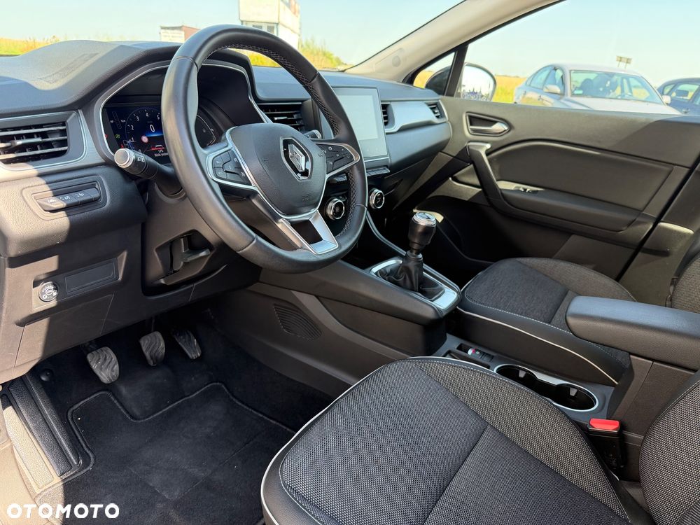 Renault Captur - 28