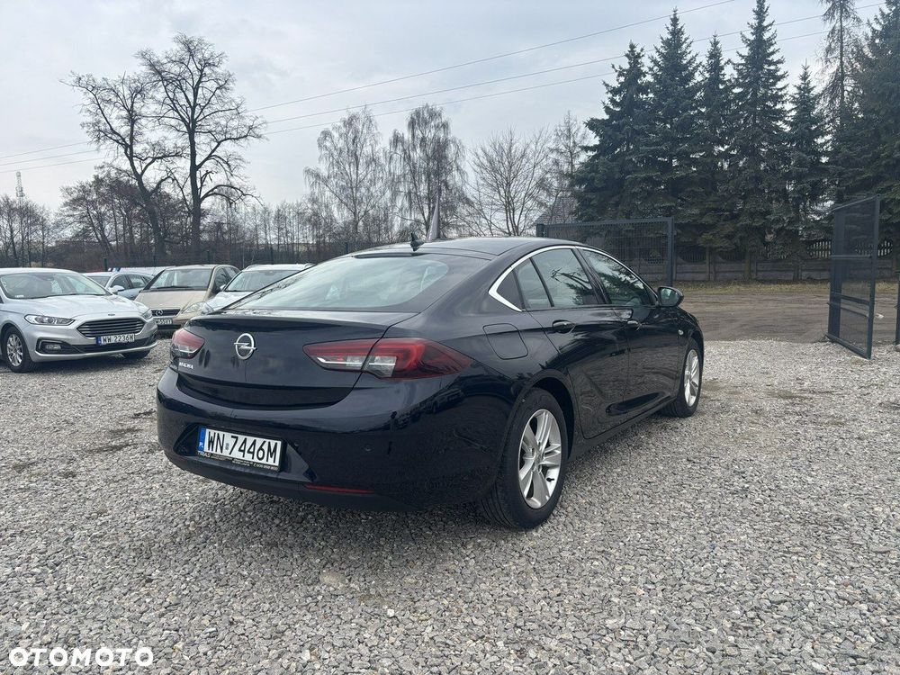 Opel Insignia - 10