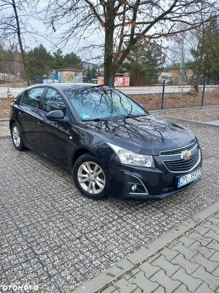 Chevrolet Cruze 1.8 LS+ - 6