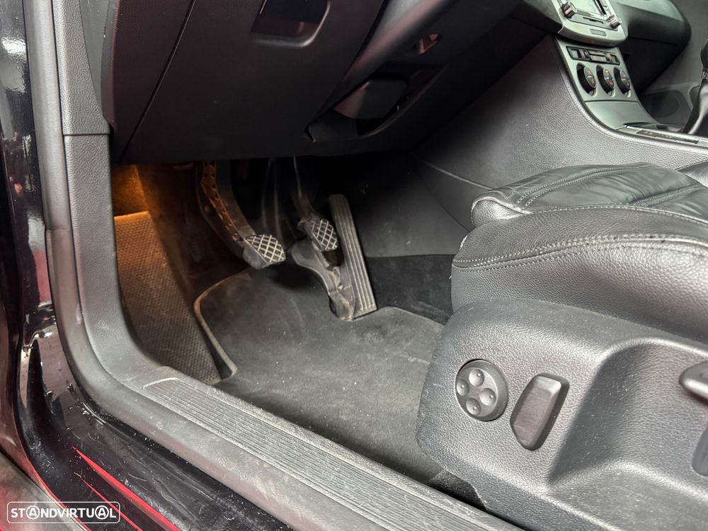 VW Passat Variant 2.0 TDI Highline - 19