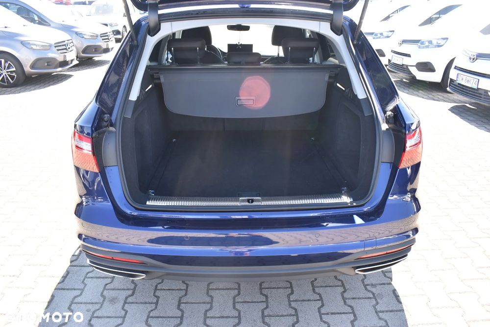 Audi A4 Avant 35 TDI mHEV S tronic - 14