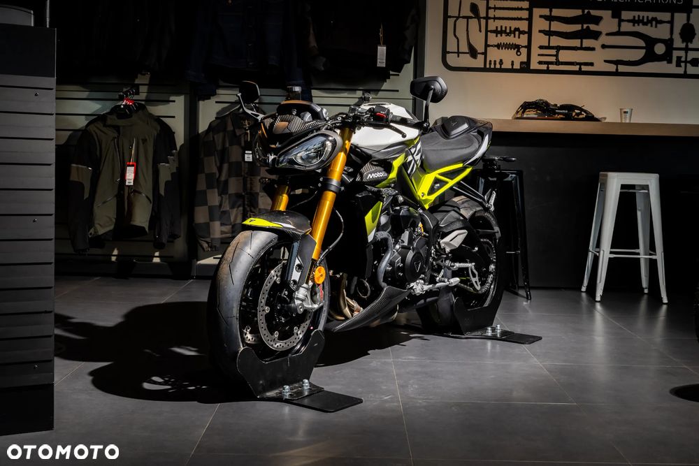 Triumph Street Triple