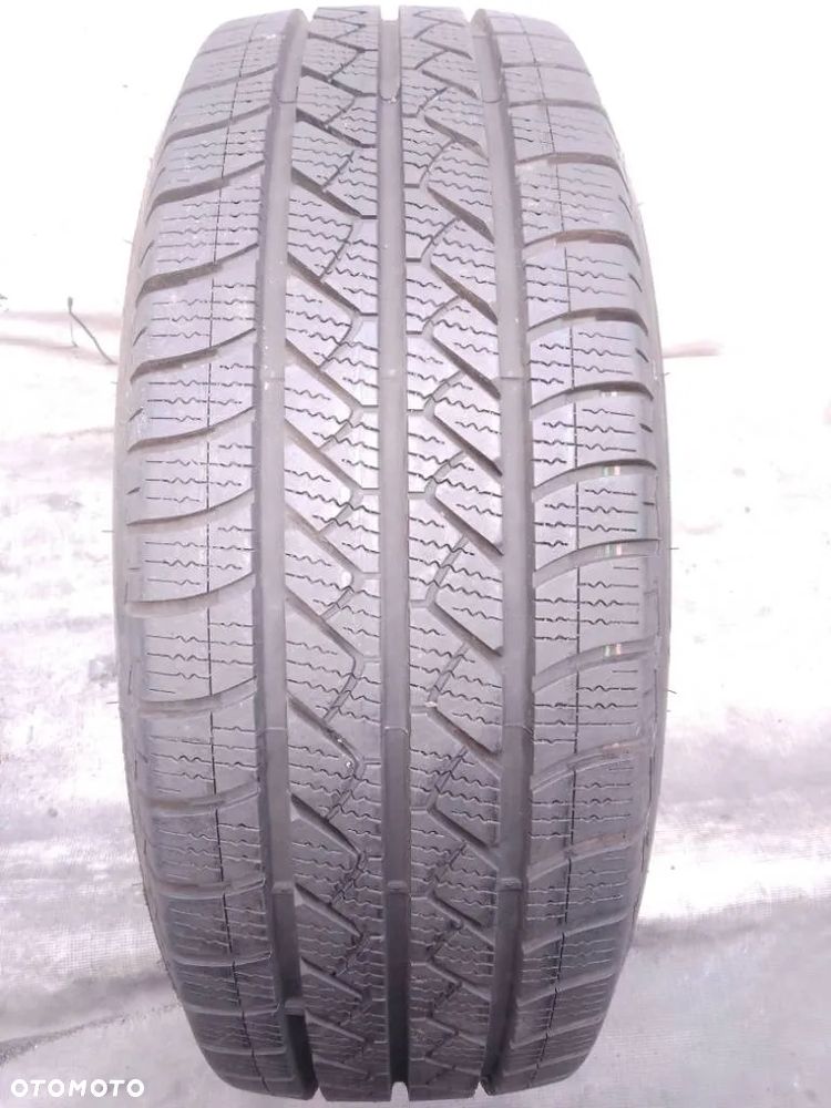 Goodyear Vector 4seson Cargo 215/65 R16C 109/107T 2024 8-8.5mm - 1