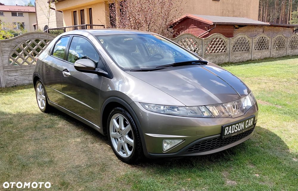 Honda Civic 1.8i-VTEC Sport - 4