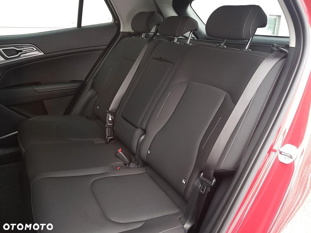 Kia Sportage 1.6 T-GDI M 2WD DCT - 27