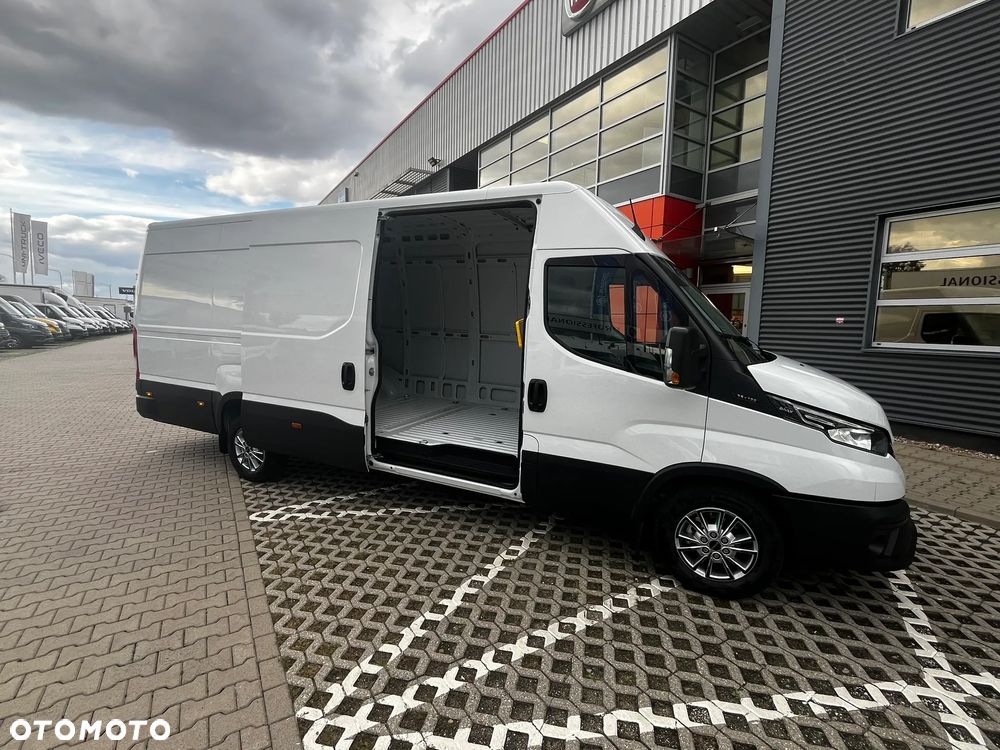 Iveco MEGA WYPRZEDAŻ Ekspozycji - Daily 35s18ha8v - 10