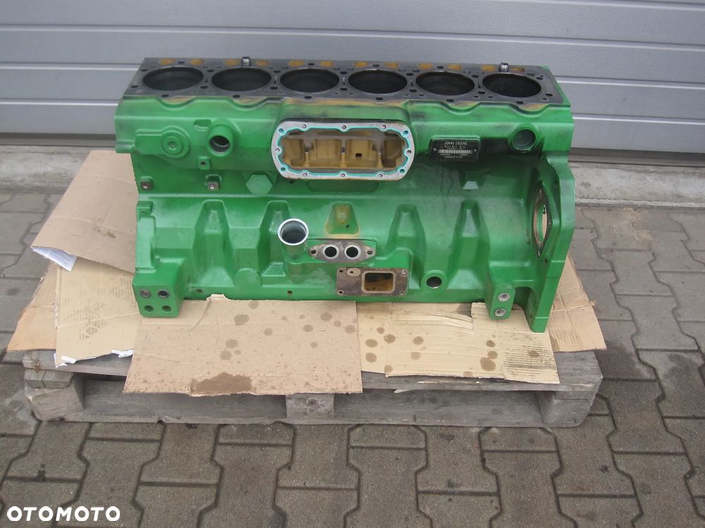John Deere 6090 seria 8130-8530, 8225R-8270R, 9230 blok tłok wał silnik dół silnika - 2