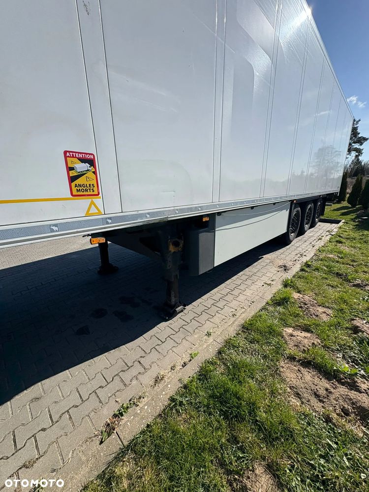 Schmitz Cargobull - 3