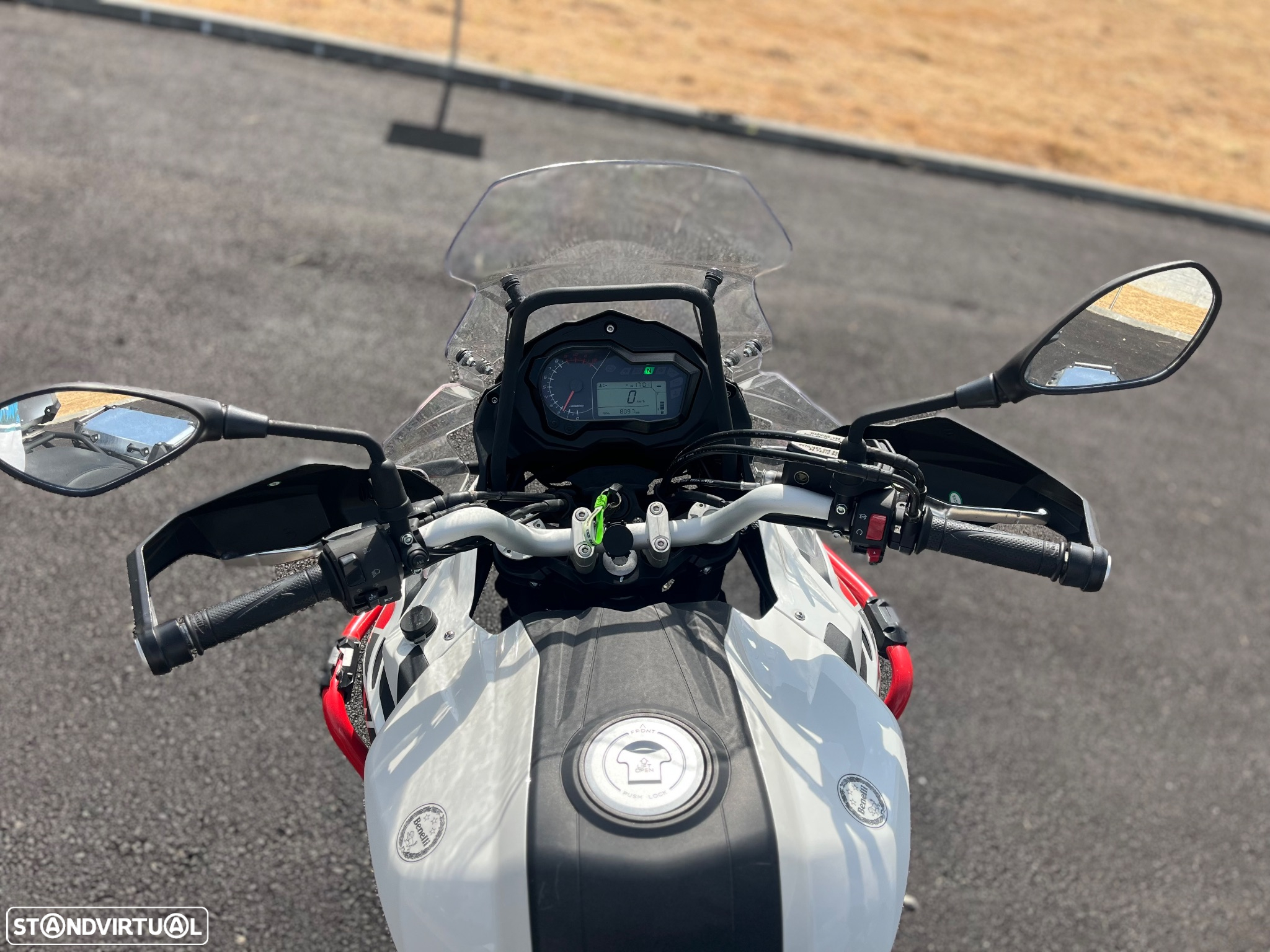Benelli TRK 502 X - 14