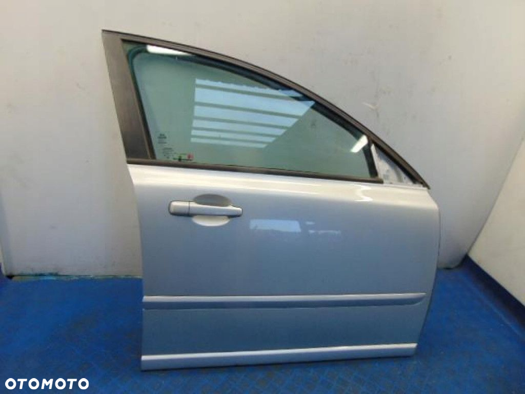 VOLVO V50 KOMBI DRZWI PRAWE PRZÓD KOD LAKIERU 42600 STAN JAK NA ZDJĘCIU - 2