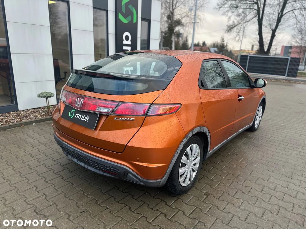 Honda Civic 1.4 Comfort - 9