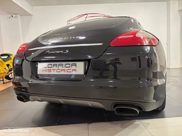Porsche Panamera 4 Platinum Edition PDK - 5