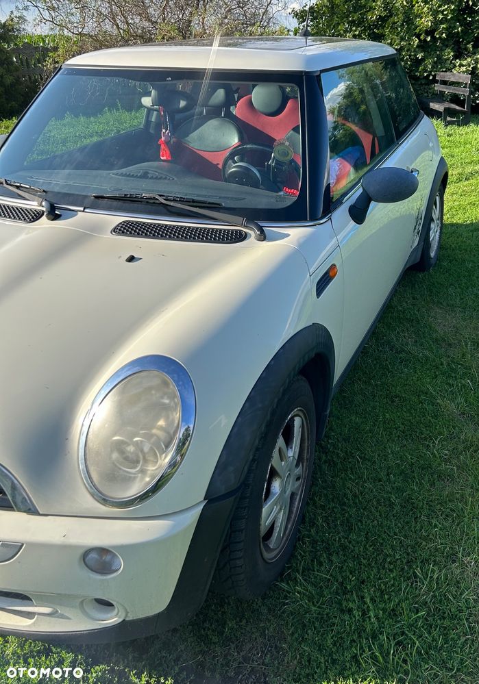 MINI ONE - 4