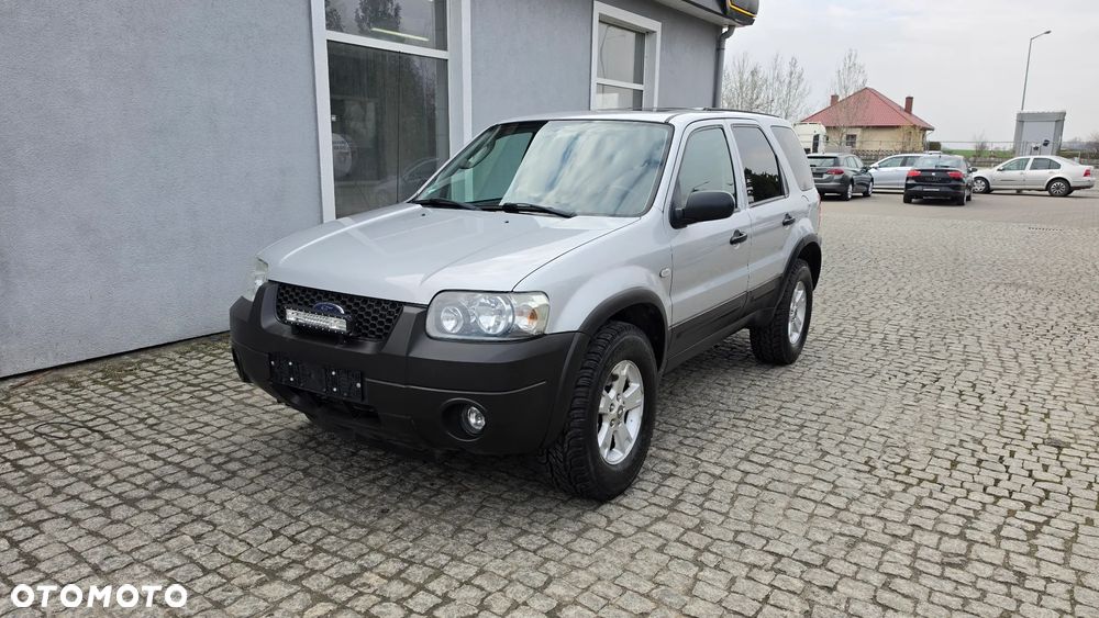 Ford Maverick Highclass - 1