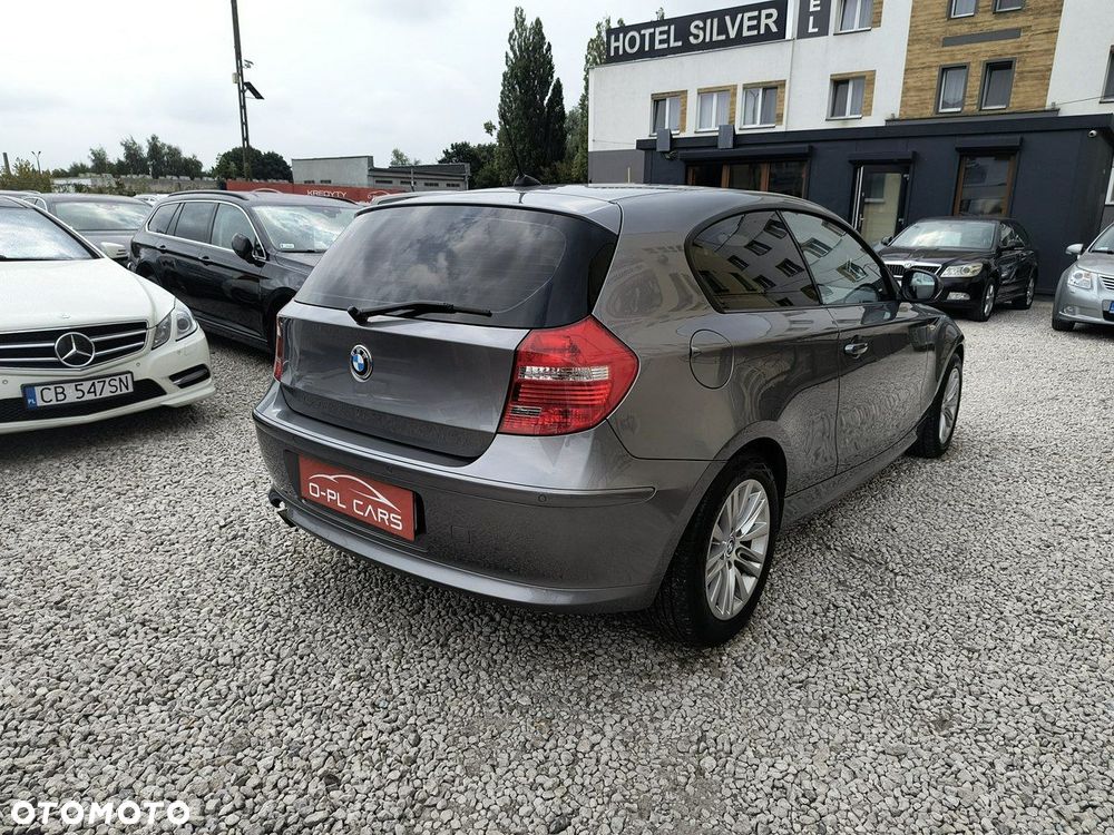 BMW Seria 1 118d Sport Line - 5