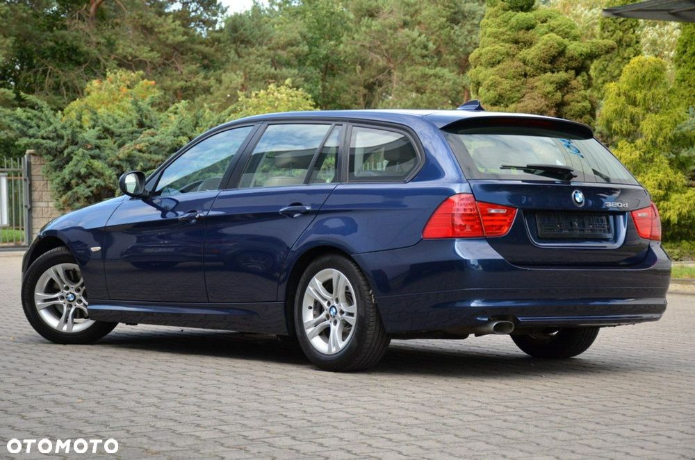 BMW Seria 3 - 10