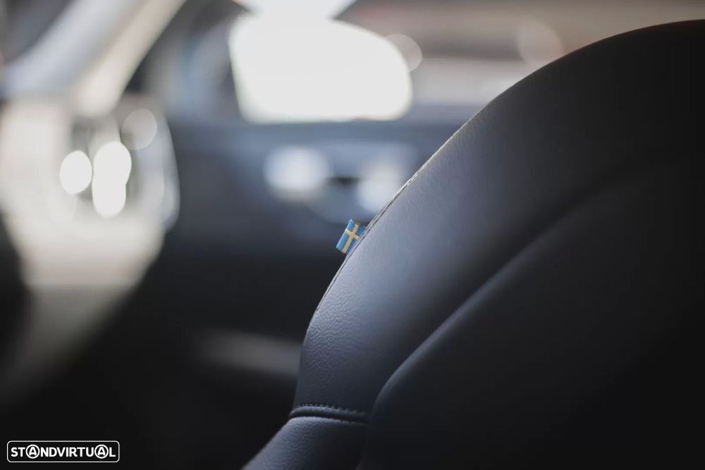 Volvo V60 2.0 T6 AWD TE R-Design - 34