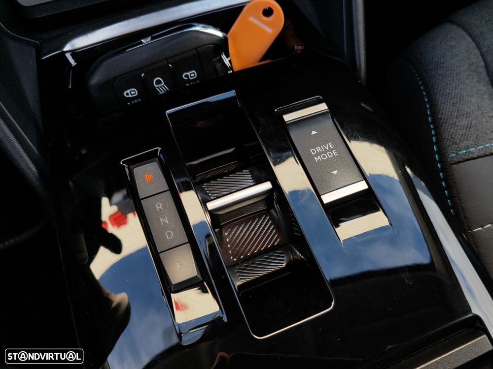 Citroën e-C4 50 kWh Shine - 38