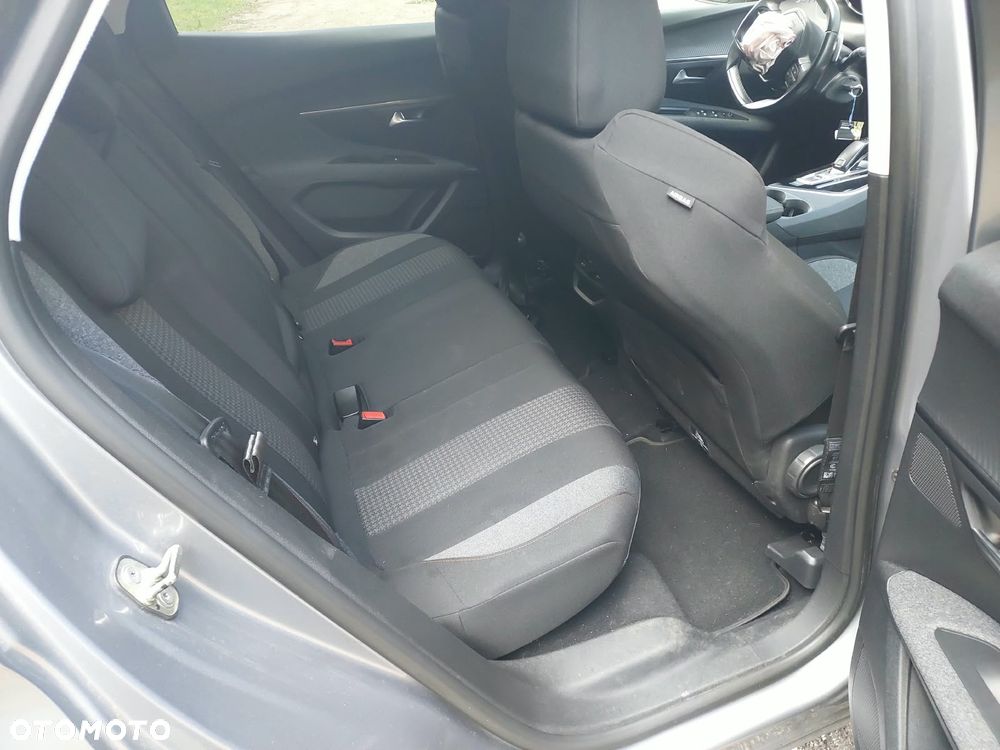 Peugeot 3008 BlueHDi 130 Stop & Start EAT8 Active Pack - 14
