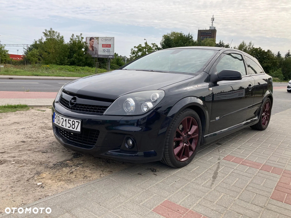 Opel Astra III GTC 1.6 Sport