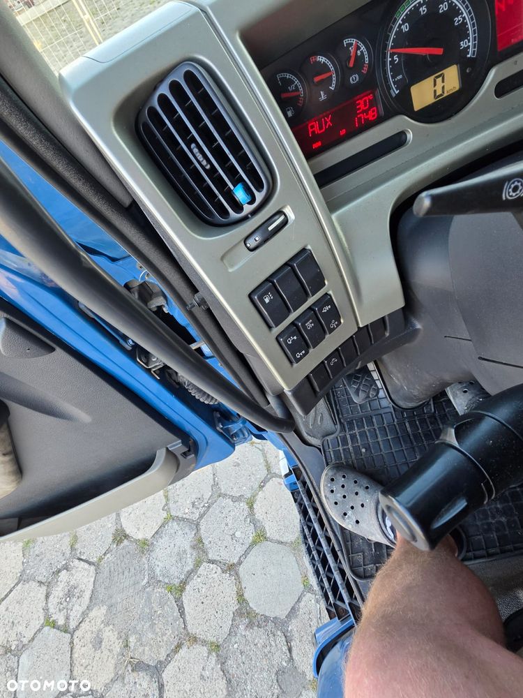 Renault PREMIUM 440 DXI - 9