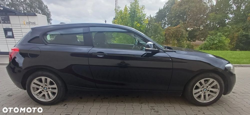 BMW Seria 1 114i - 3