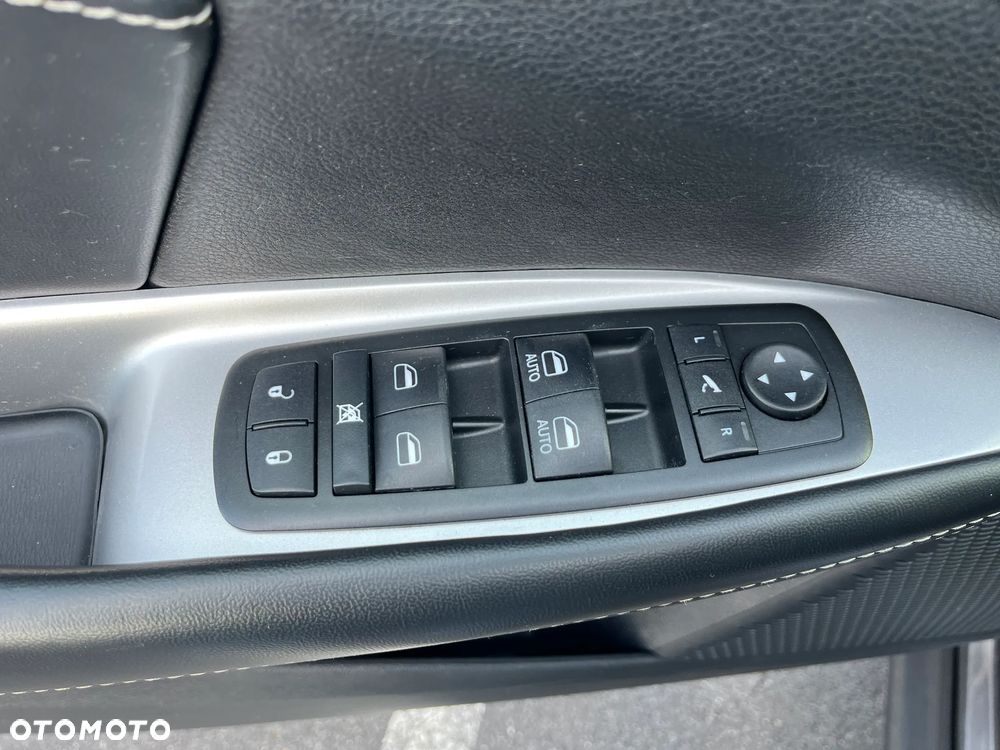 Fiat Freemont 2.0 Multijet Black Code AWD - 35