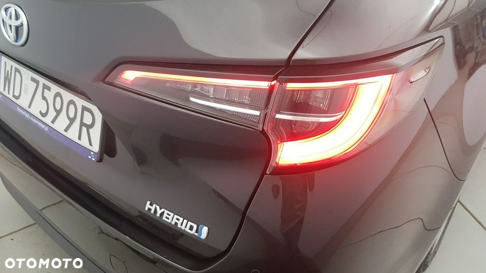 Toyota Corolla - 12