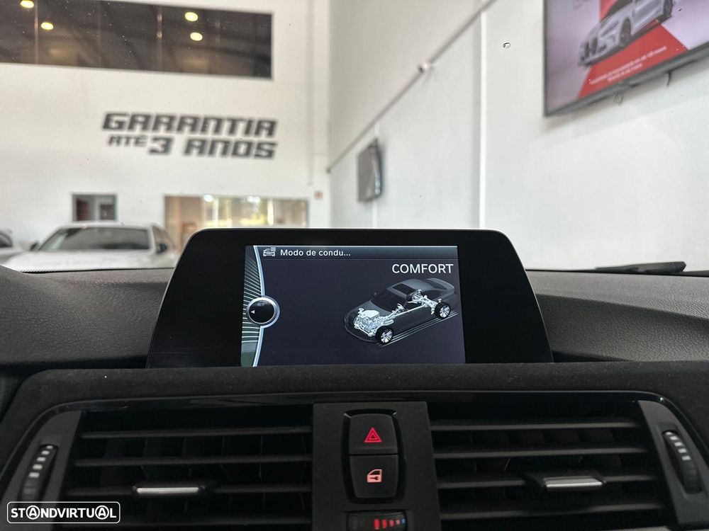 BMW 320 d Pack M - 58