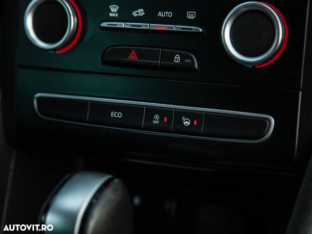 Renault Megane ENERGY dCi 110 EDC BOSE EDITION - 21