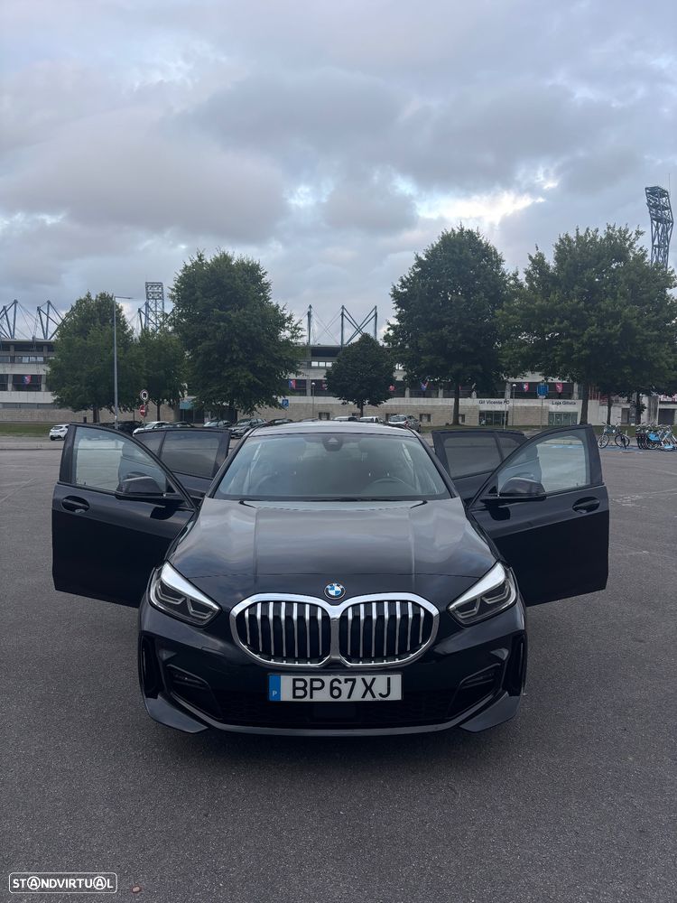 BMW 116 d Pack Desportivo M - 3