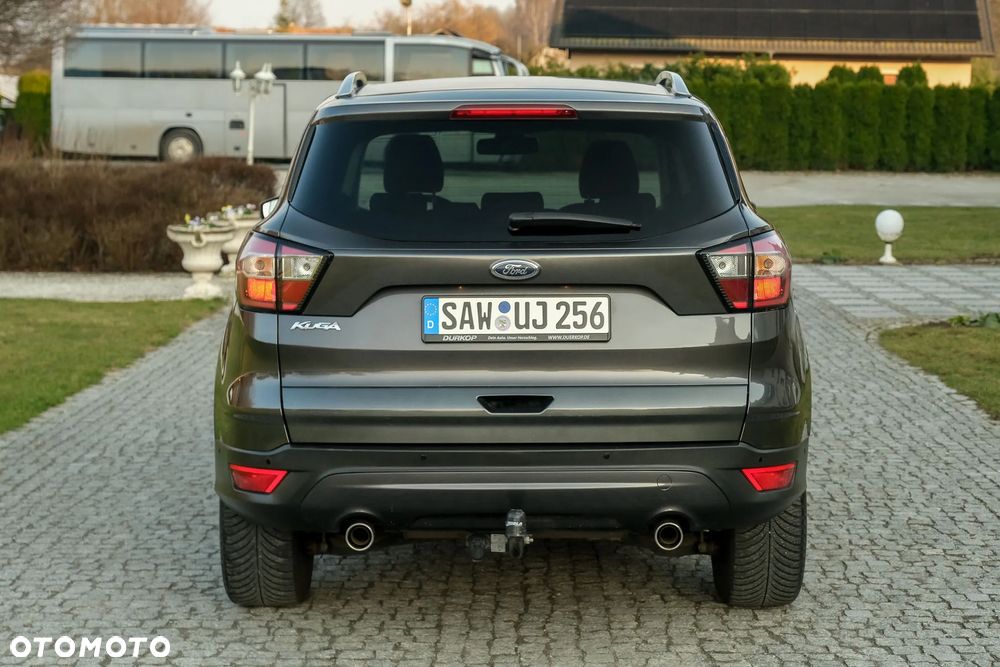 Ford Kuga 2.0 TDCi 4x4 Titanium - 5
