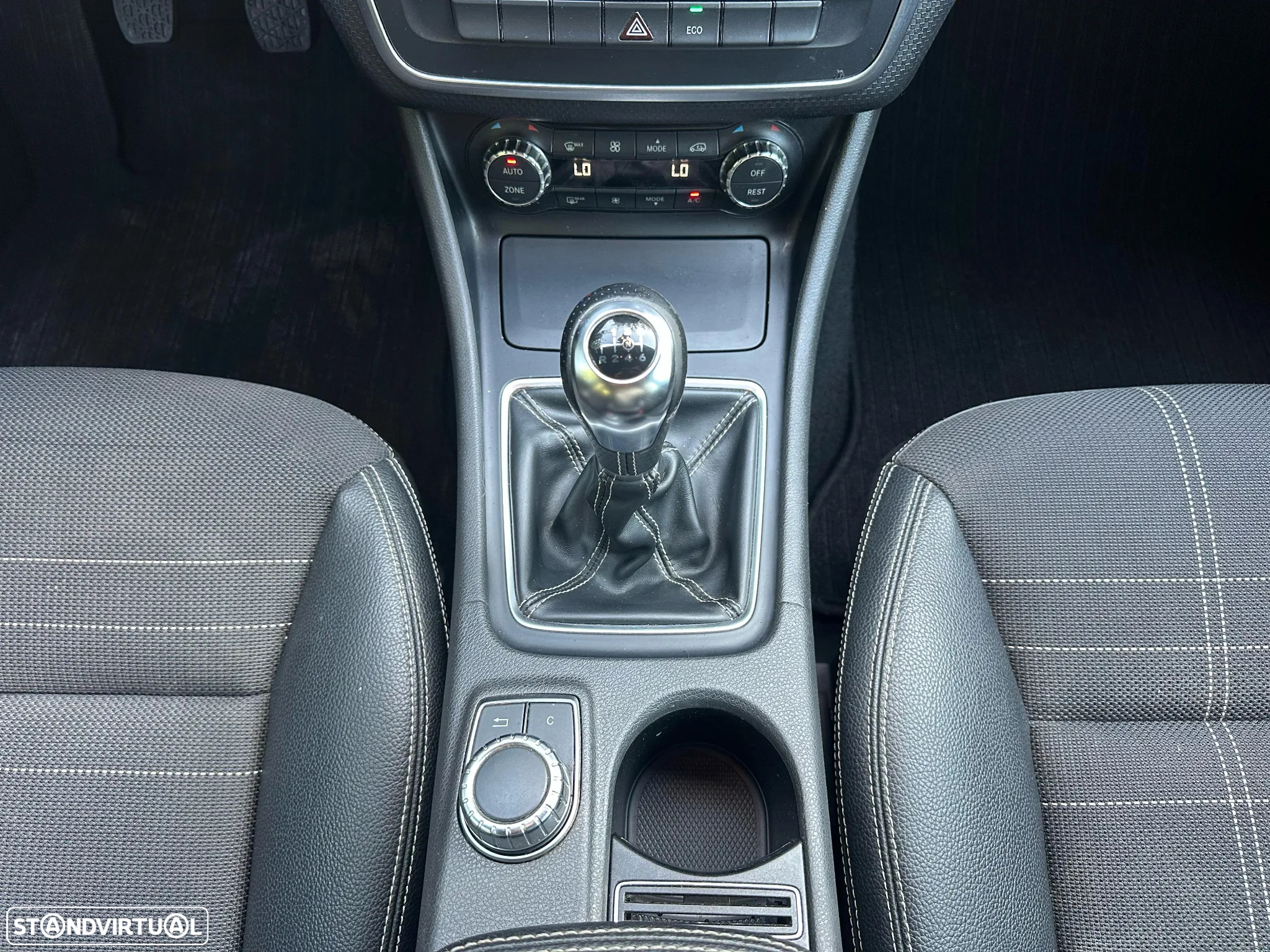 Mercedes-Benz A 180 d BlueEFFICIENCY Edition Style - 27
