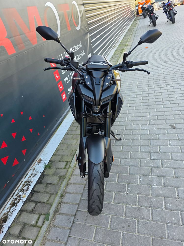 Yamaha MT - 15