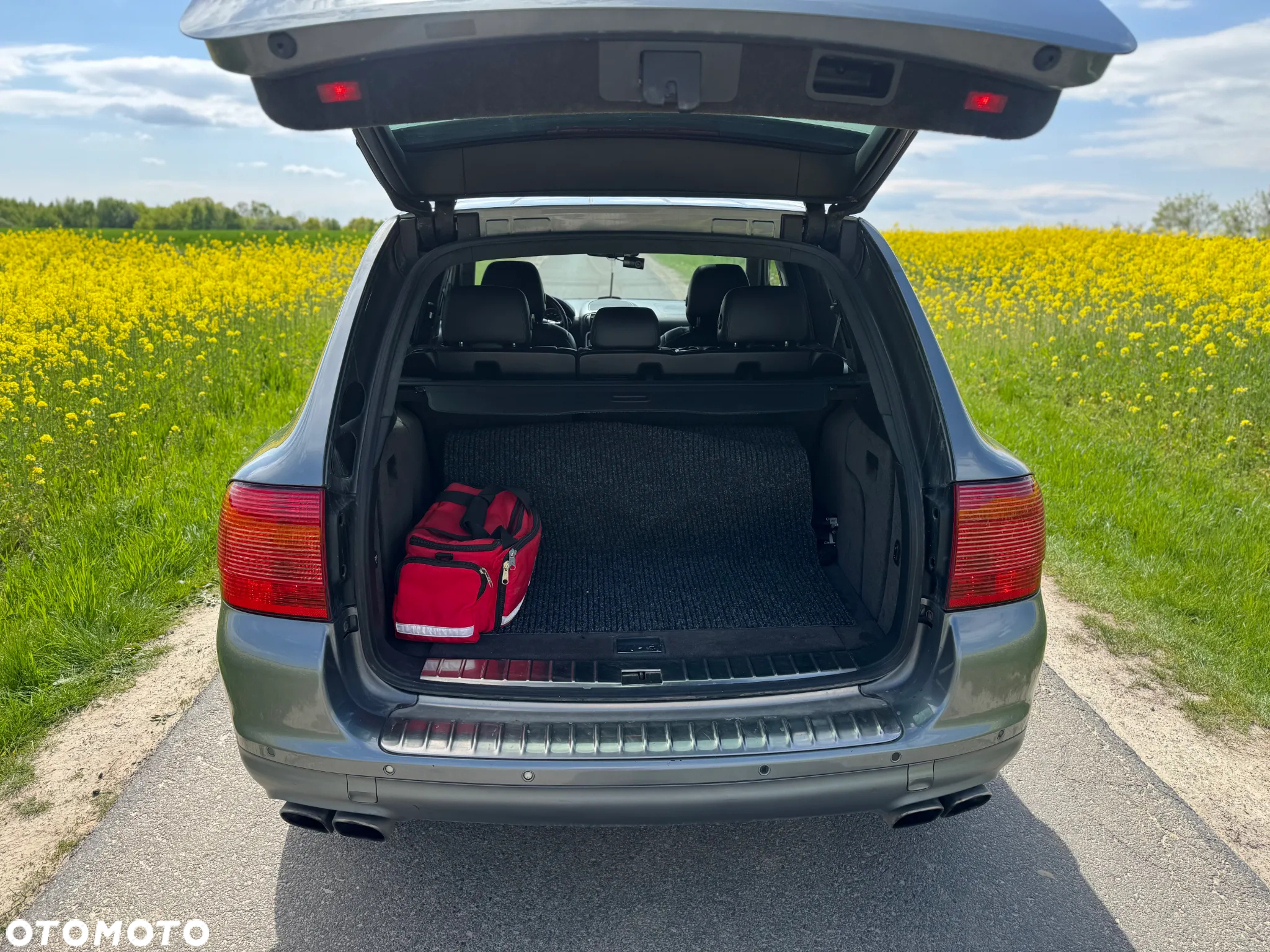 Porsche Cayenne Turbo - 16