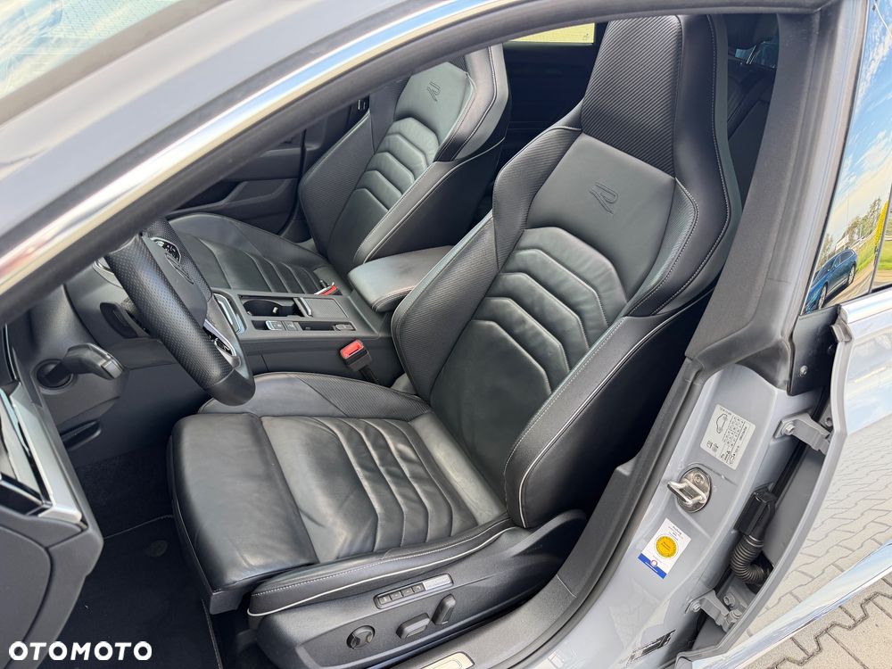 Volkswagen Arteon 2.0 TDI SCR 4Motion DSG R-Line - 17