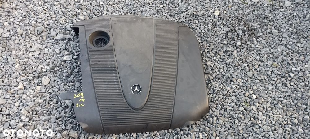 MERCEDES W209 LIFT 2.2 CDI  OSŁONA POKRYWA NA SILNIK SILNIKA
