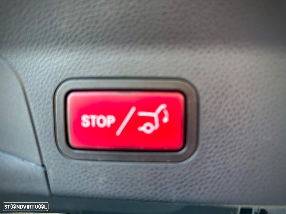 Mercedes-Benz GLC 300 de Coupe 4Matic 9G-TRONIC AMG Line - 25