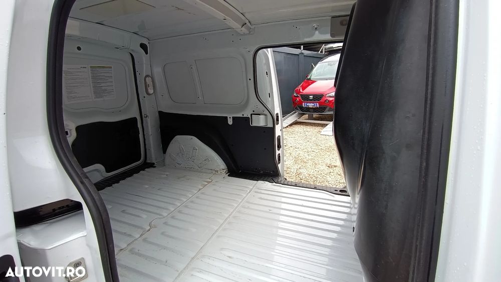 Renault Kangoo 1.5 Blue dCi 95 ZEN - 10