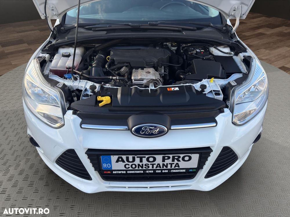 Ford Focus - 14