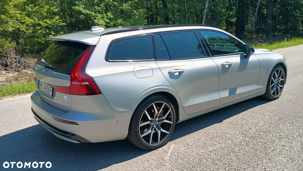 Volvo V60 T8 AWD Plug-In Hybrid Polestar Engineered R-Design - 28
