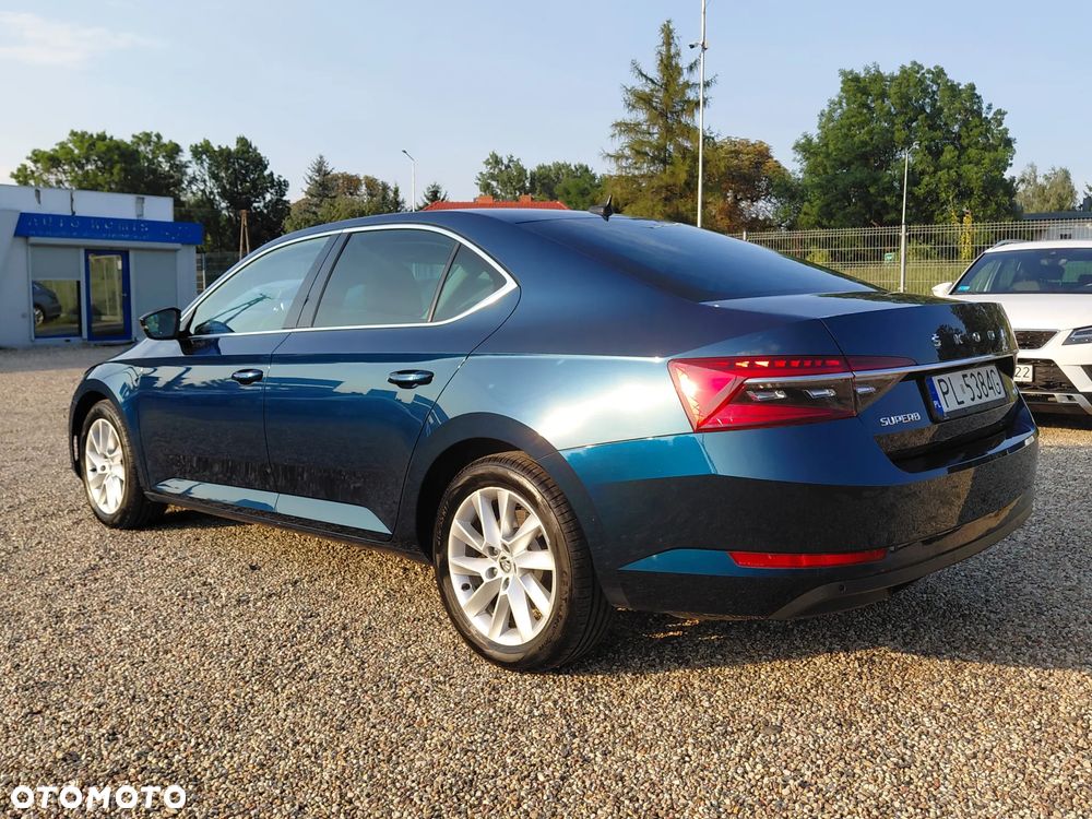 Skoda Superb 2.0 TDI SCR 4x4 Style DSG - 13