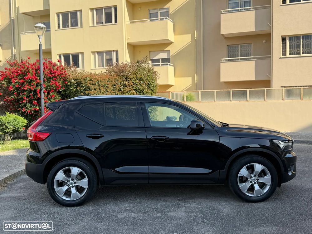 Volvo XC 40 T3 Momentum - 27