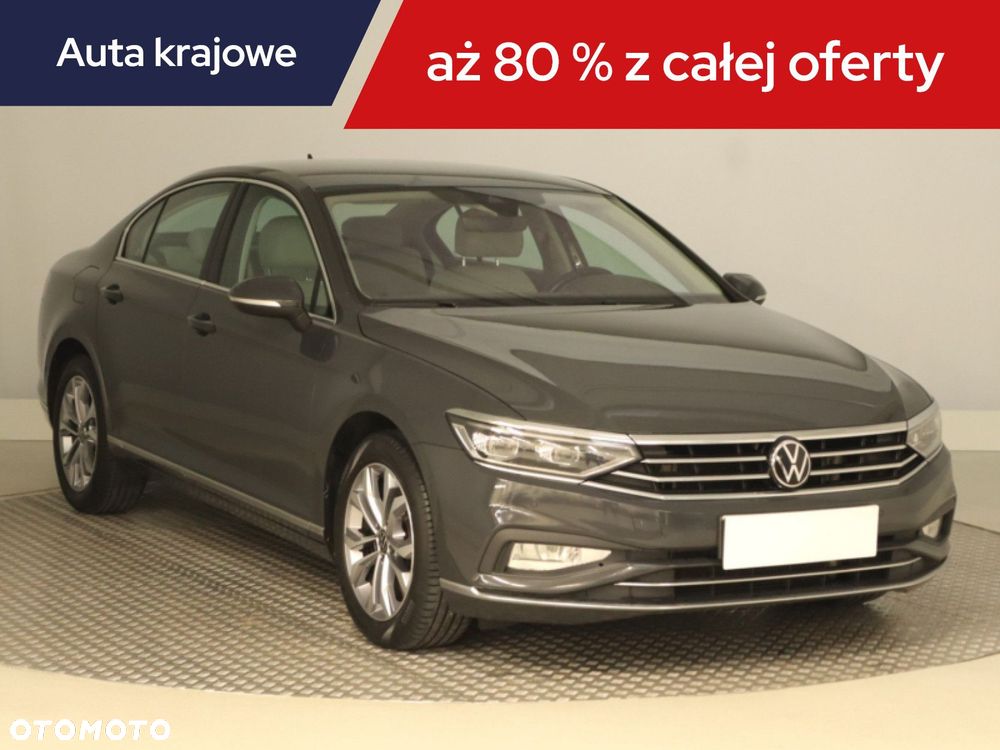 Volkswagen Passat - 3