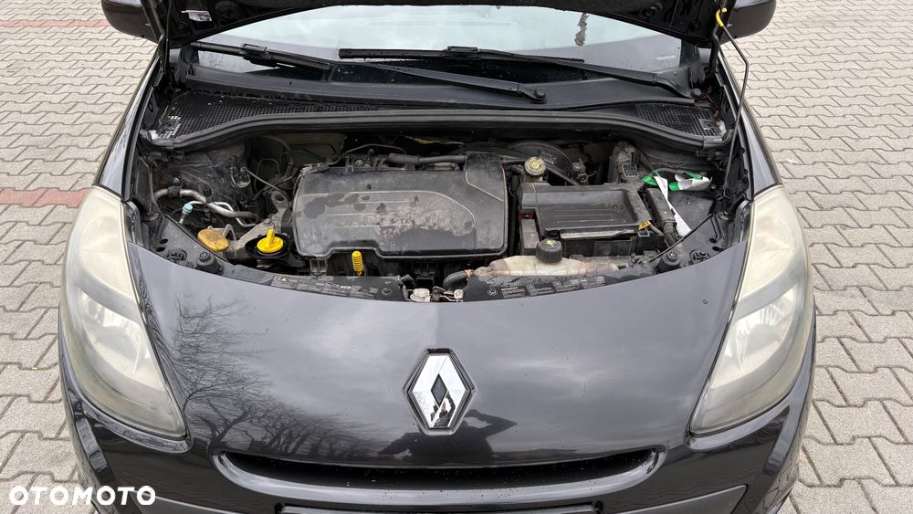 Renault Clio 1.2 16V 75 Expression - 14