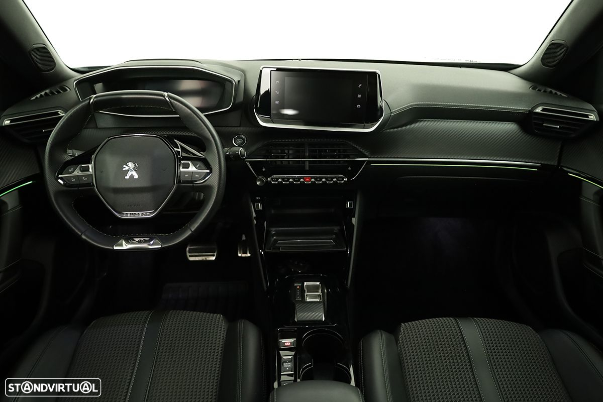 Peugeot e-2008 50 kWh GT - 8