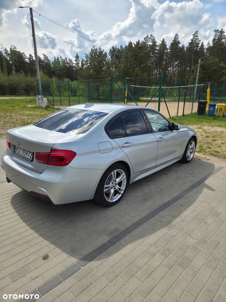 BMW Seria 3 320d xDrive M Sport Shadow - 5