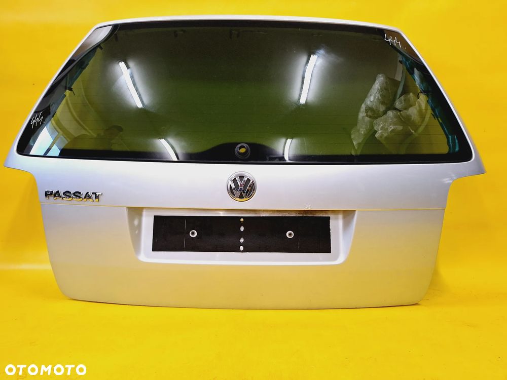 KLAPA SZYBA TYŁ TYLNA POKRYWA BAGAŻNIKA KLAPA SZYBA BAGAŻNIKA TYŁ VW PASSAT B5 KOMBI LIFT FL LAK: LA7W NR444 - 4