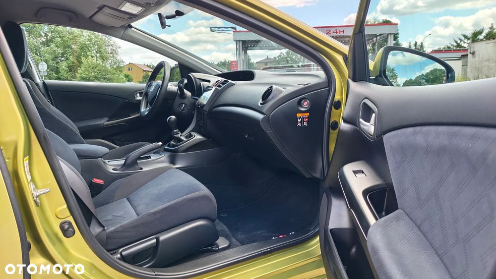 Honda Civic 1.8 i-VTEC Sport Black Edition - 7